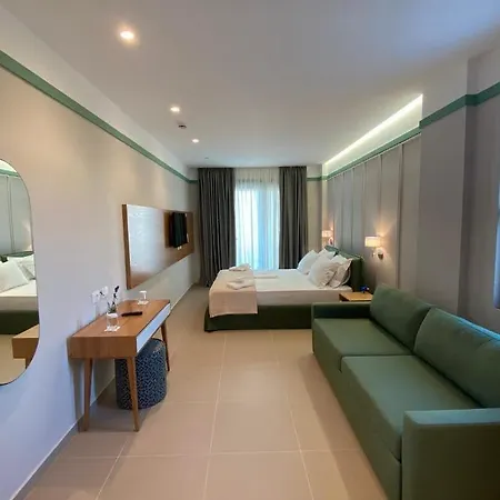 Olive Hotel 4*